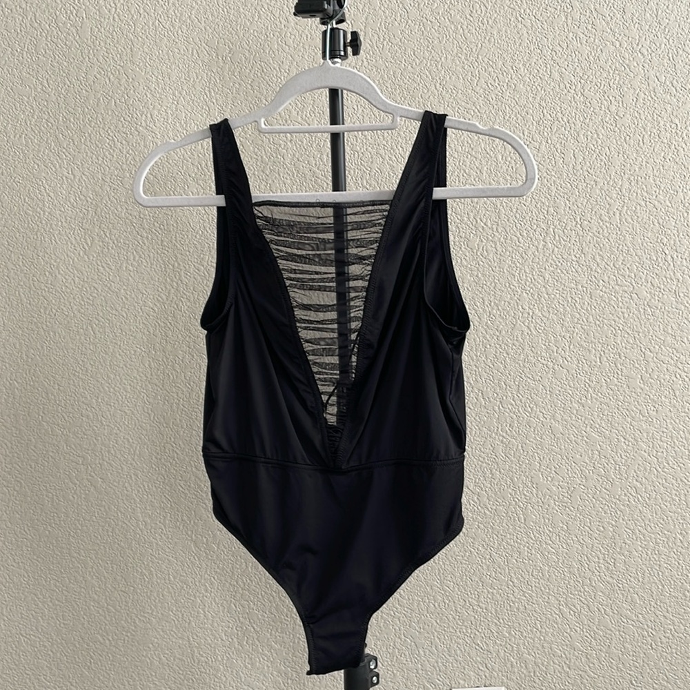 1476-Victorias secret black ruched mesh front bodysuit- small